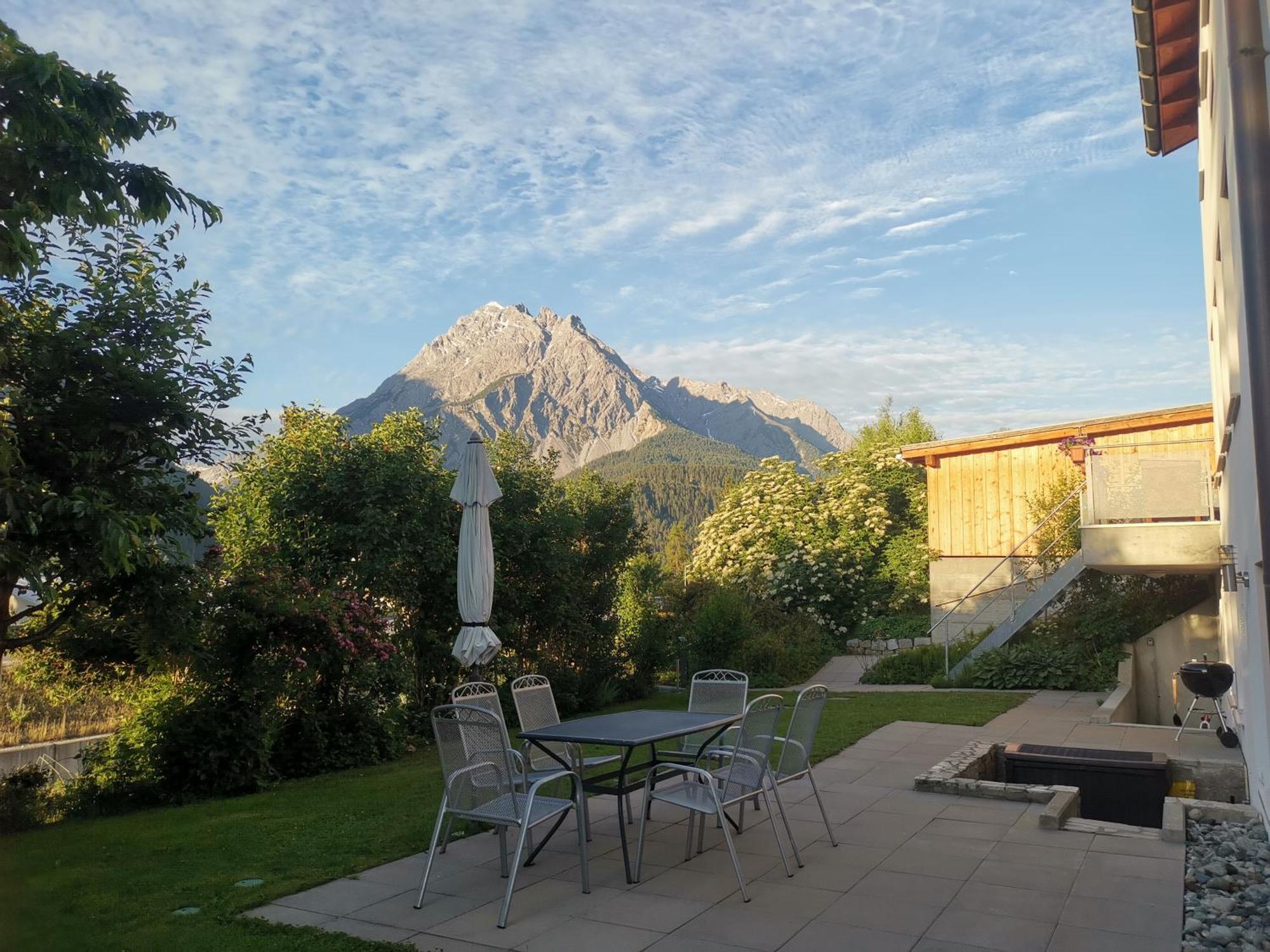 Ferienwohnung Aquileia Scuol Ngoại thất bức ảnh