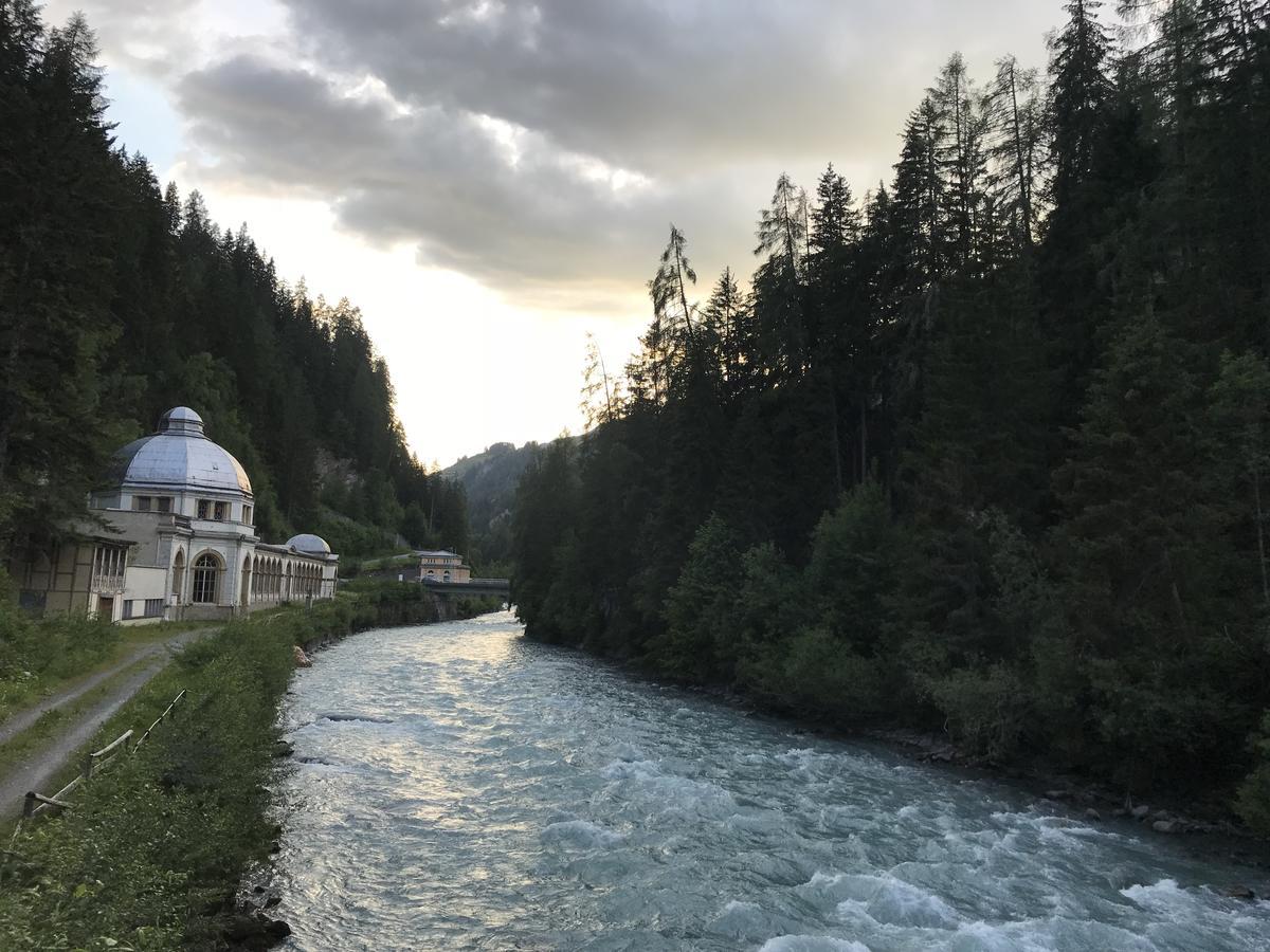 Ferienwohnung Aquileia Scuol Ngoại thất bức ảnh